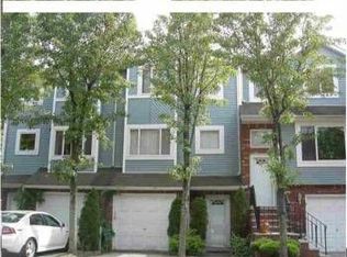 217 Pembrook Loop, Staten Island, NY 10309