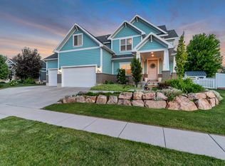 1869 W Hollybrook Way, Farmington, UT 84025