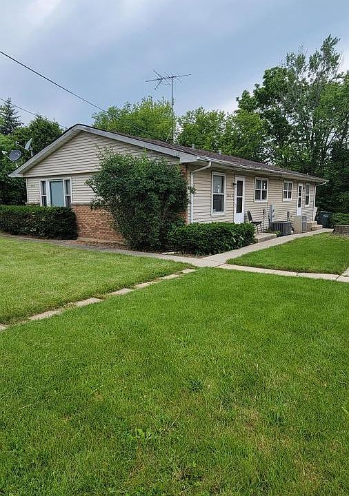 1st image of 2618 Northfield Ave #1