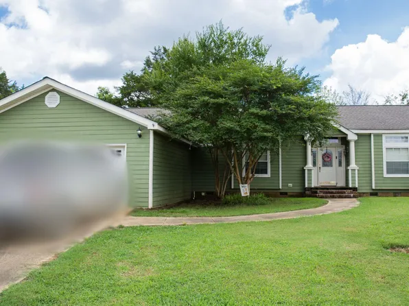 97 Juanita Ln, Starkville, MS 39759