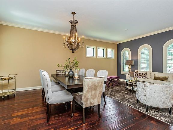 5th image of 4102 W De Leon St