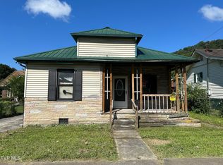 308 Spruce St, Appalachia, VA 24216