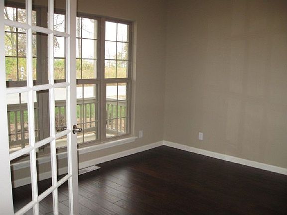 3rd image of 4626 Duckhorn Ln