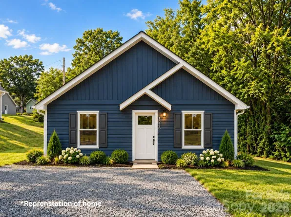 239 Carlie St, Norwood, NC 28128