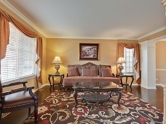 4th image of 852 Tylerton Cir