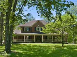 7412 Cambridge Dr, Crestwood, KY 40014