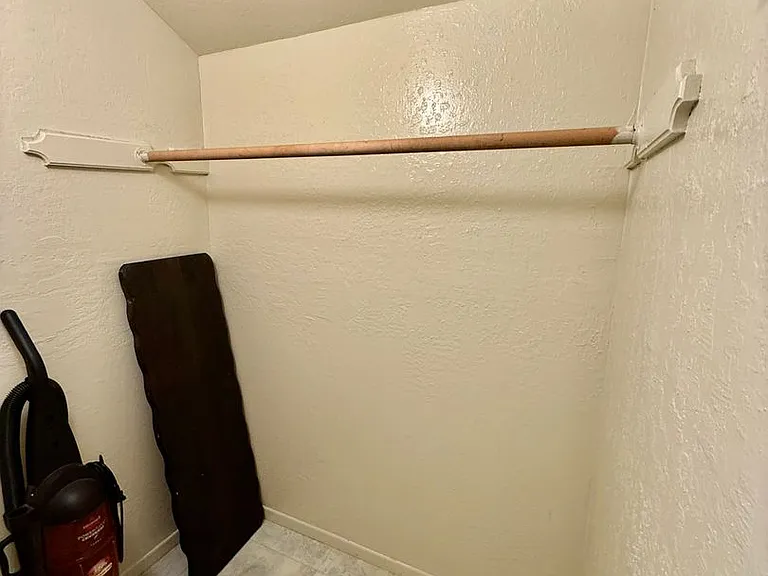 1629 Majestic Pines Dr — Photo 6