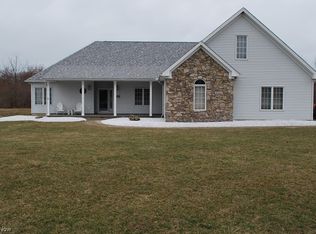 122 Southaven Ln, Kelleys Island, OH 43438