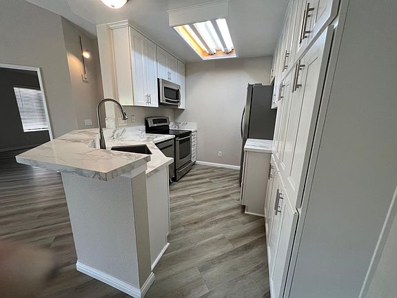 4th image of 7244 Camino Degrazia Unit 284