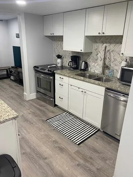 2 bed, 900 sqft, $1,850 — Photo 4