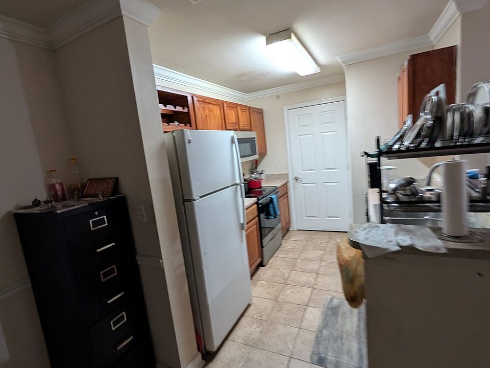 1st image of 18365 Bridle Club Dr