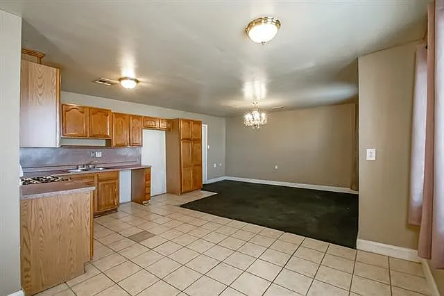 3 Furman Cir — Photo 3