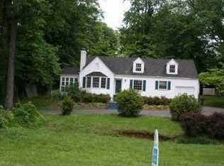 921 Courtland Ave, Reidsville, NC 27320