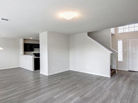 10946 Seneca St 77016_5_03232016