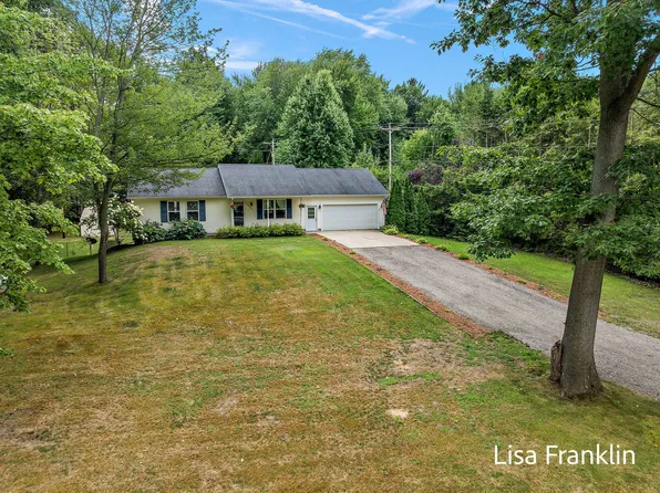 11361 144th Ave, West Olive, MI 49460