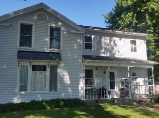 416 E Washington St, Warren, IL 61087