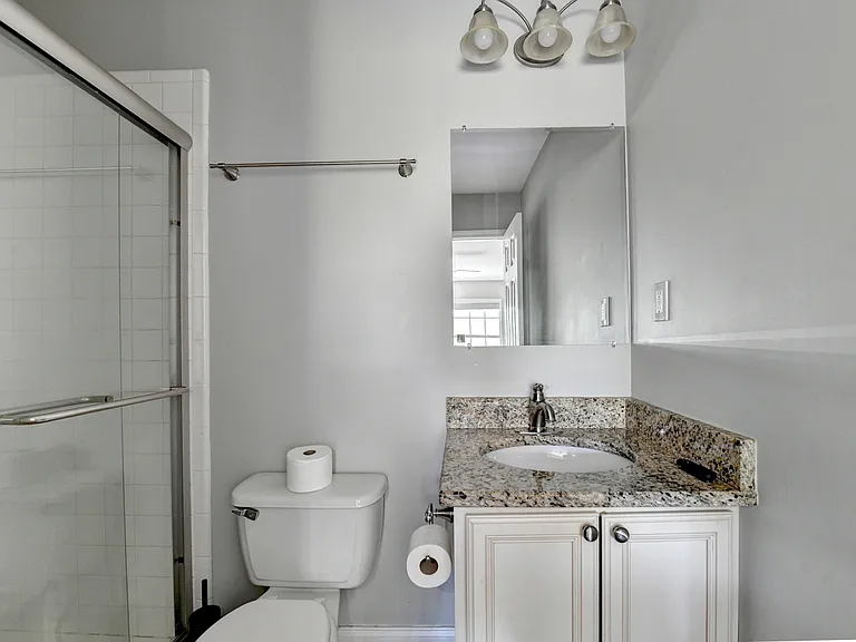 6980 Roswell Rd #C5 — Photo 6