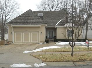 9409 Terrace St, Kansas City, MO 64114