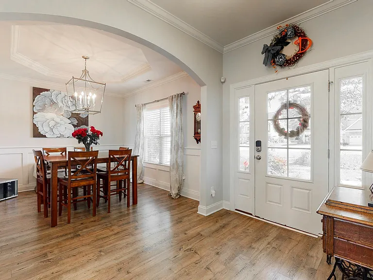 562 W Craftsman Way — Photo 20