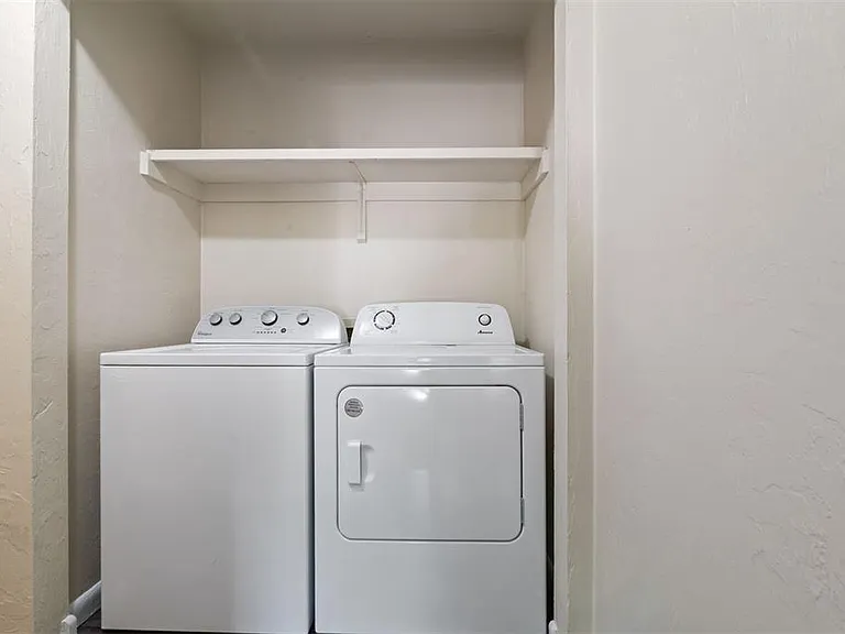2635 SW 35th Pl #301 — Photo 16