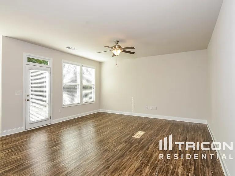 Tricon Macland Township — Photo 46