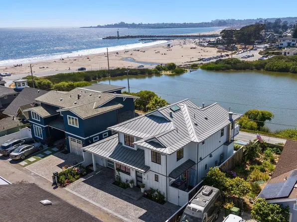 2992 E Cliff Dr, Santa Cruz, CA 95062