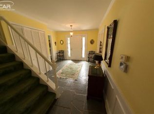 11203 Stonybrook Dr, Grand Blanc, MI 48439