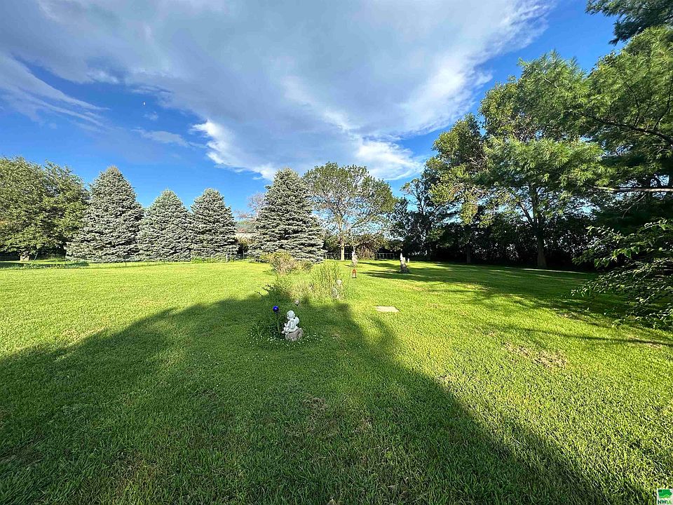 17948 K42, Le Mars, IA 51031 Zillow