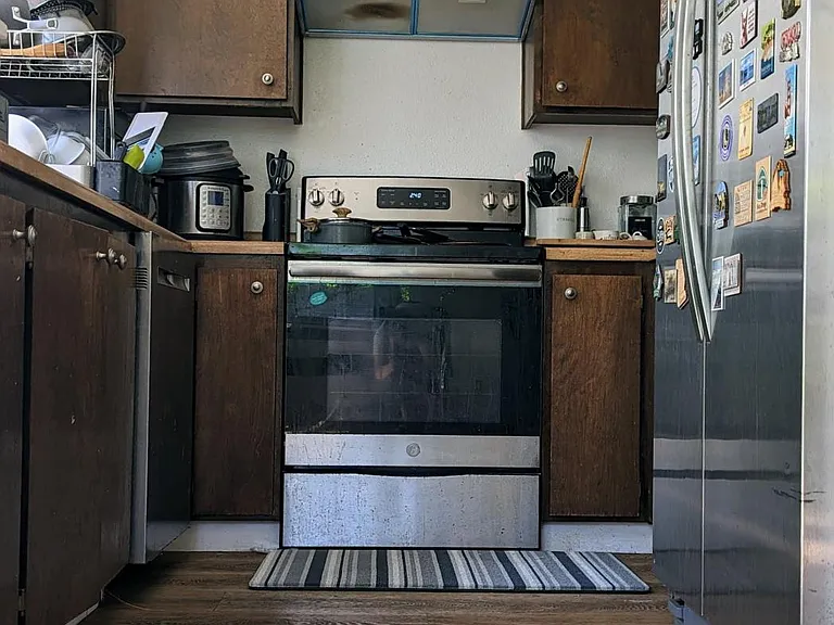 2470 Kimpton Ct — Photo 6