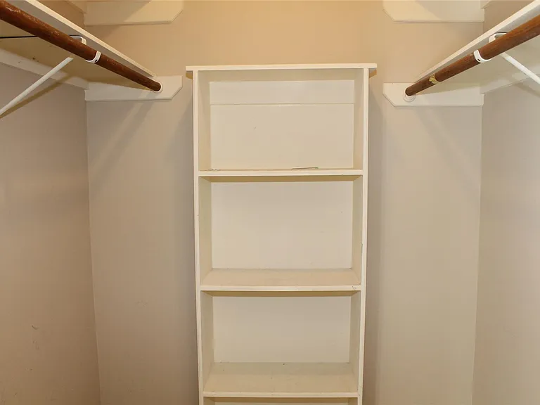 3623 Chatwood Dr — Photo 24