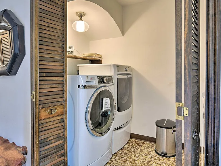Laundry Room Cabinet