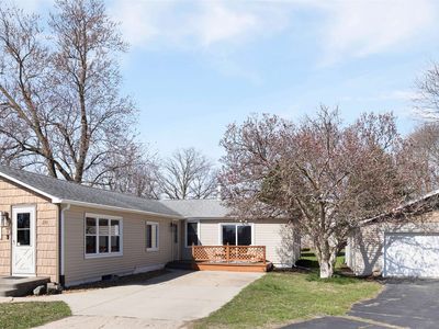 211 Washington St, Pecatonica, IL, 61063