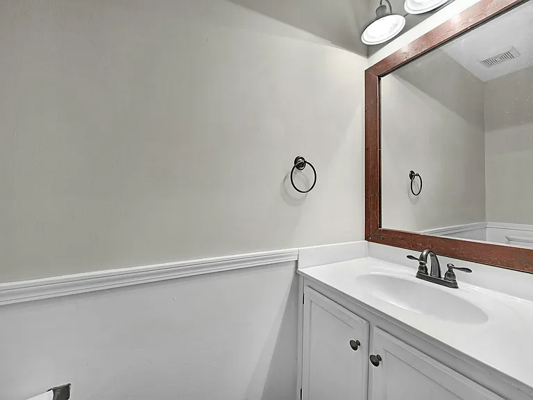9911 Manbey Ct — Photo 17