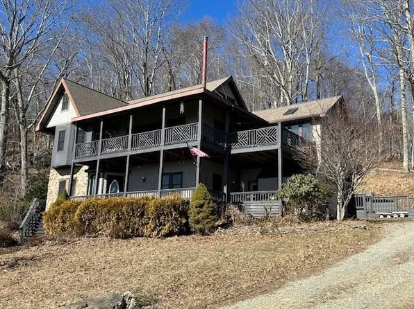 1050 Forest Trl, Independence, VA 24348