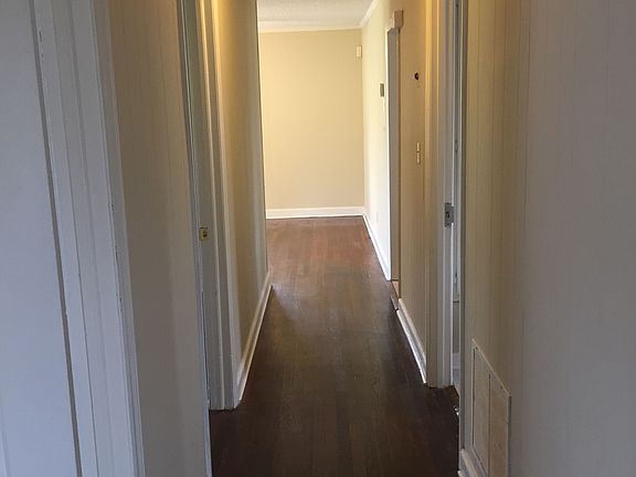 5th image of 2308 Panama Ave