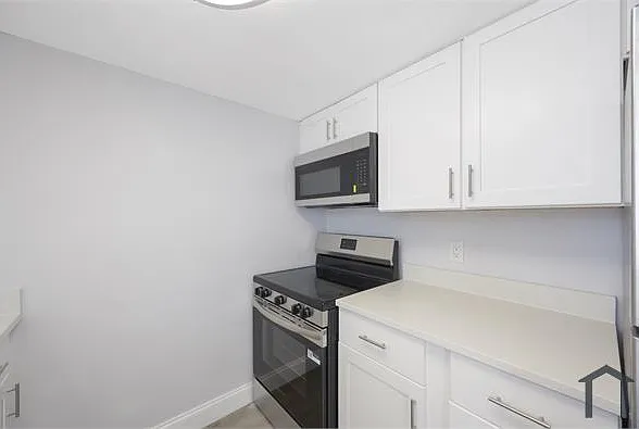 2 bed, $2,195 — Photo 3