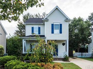 425 E Maple Ave, Holly Springs, NC 27540