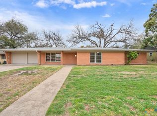 2305 N 15th St, Temple, TX 76501