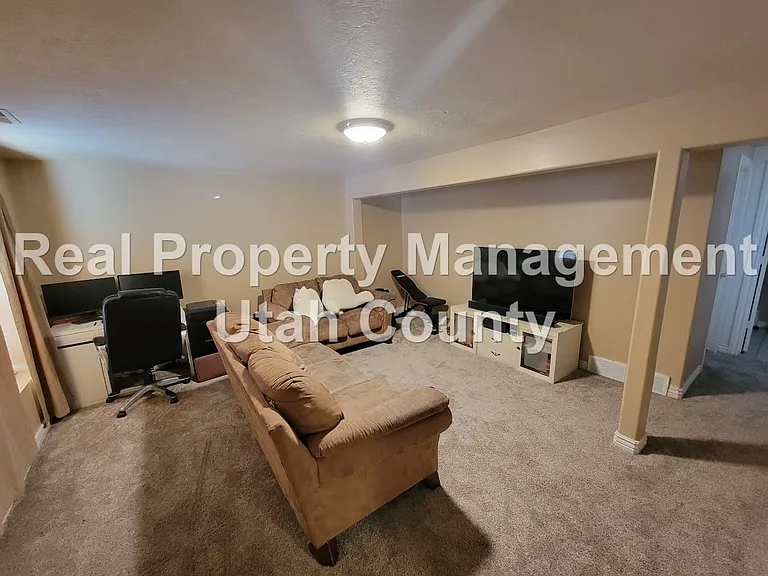 7971 N Wycliffe Way — Photo 22