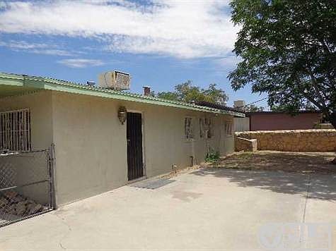 4th image of 8116 Ryland Ct