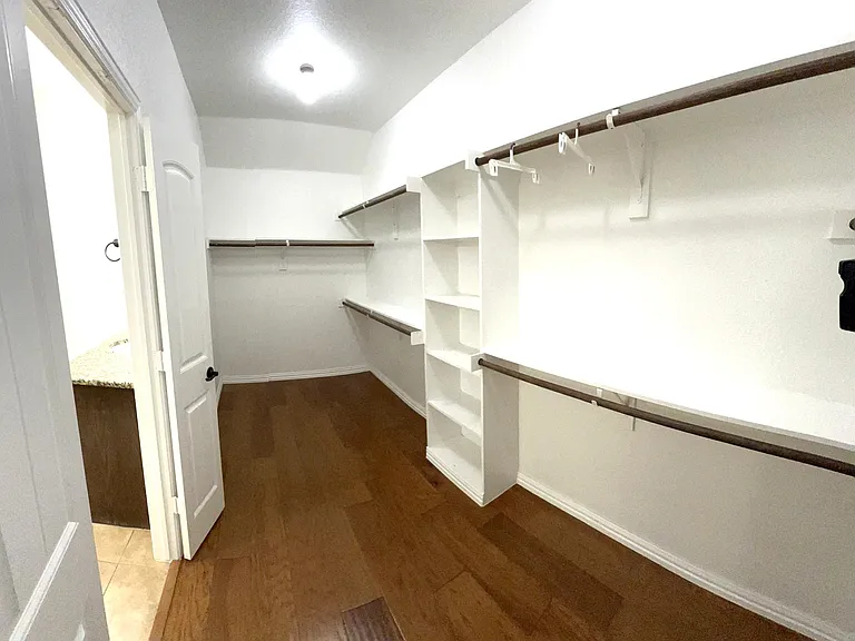 4013 Dalton Dr — Photo 10