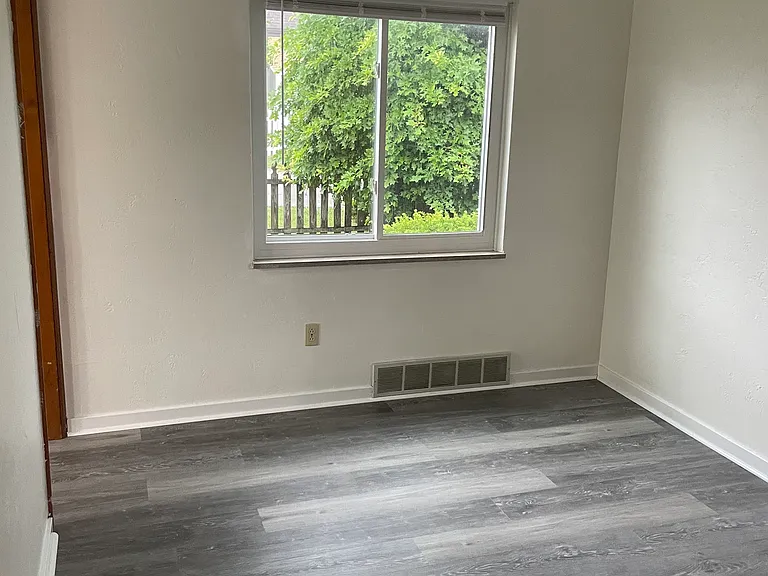 23 Briggs St — Photo 13
