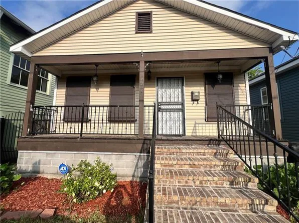 1226 Port St, New Orleans, LA 70117