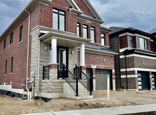 44 Blackburn St, Cambridge, ON N1S 0E1