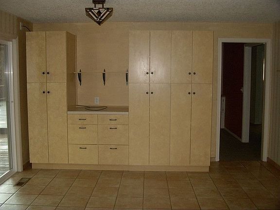 5th image of 2213 SE 132nd Ct