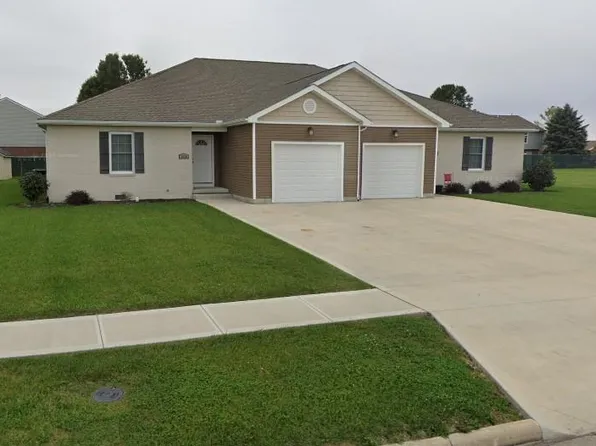 1370 Rawlings St, Washington Court House, OH 43160