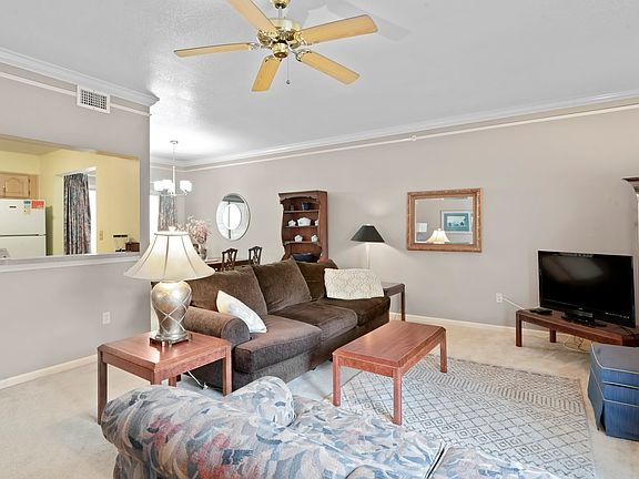 3rd image of 5206 Foster St #10959149
