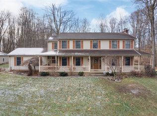 1350 Highwood Dr, Clinton, OH 44216