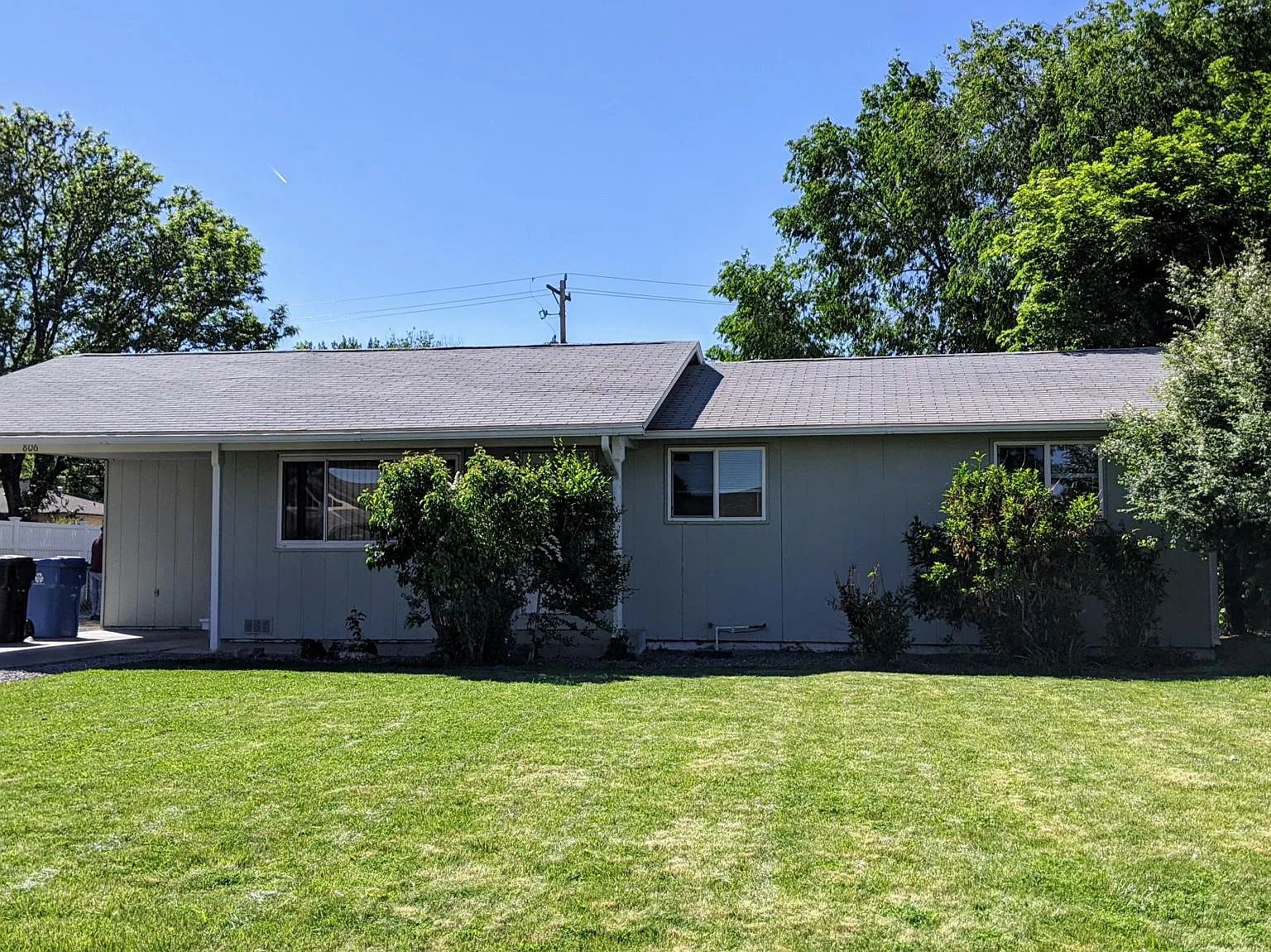 3 bed, 1.5 bath, 1104 sqft, $1,875 — Photo 1