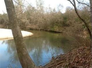 1096 Eugene Bacot Rd, Tylertown, MS 39667